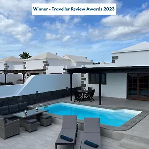  Villa Stunning Arabella - Heated Pool - Bbq - Amazing Terrace -