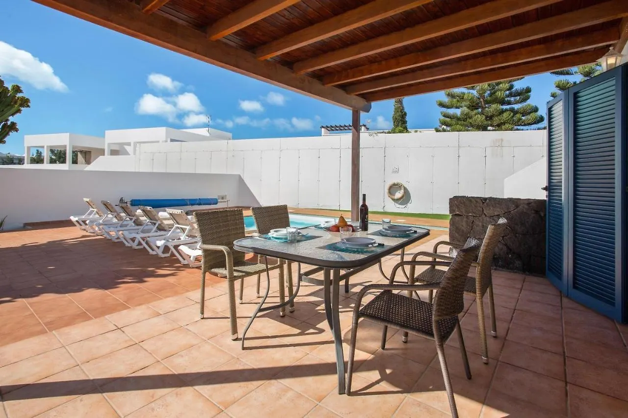 Villa Alegranza Playa Blanca  Spain